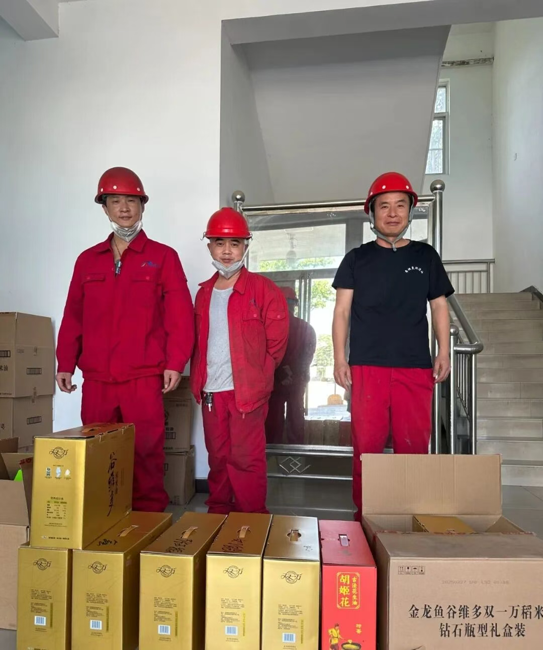 ABUIABAEGAAg1MTCxwYo0oy7tgYwuAg4jQo