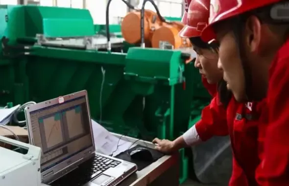 Oily waste treatment, domestic sewage treatment in high-temperature environments, vibrating screen, centrifuge, screen mesh, Rsd, solid control equipment, solid control system, slurry purifier